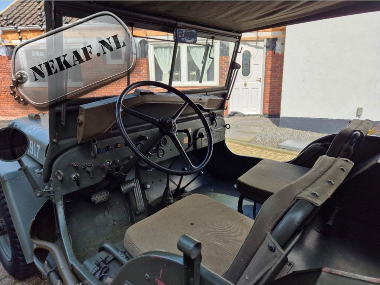 willys-jeep-hotchkiss-m201.jpg