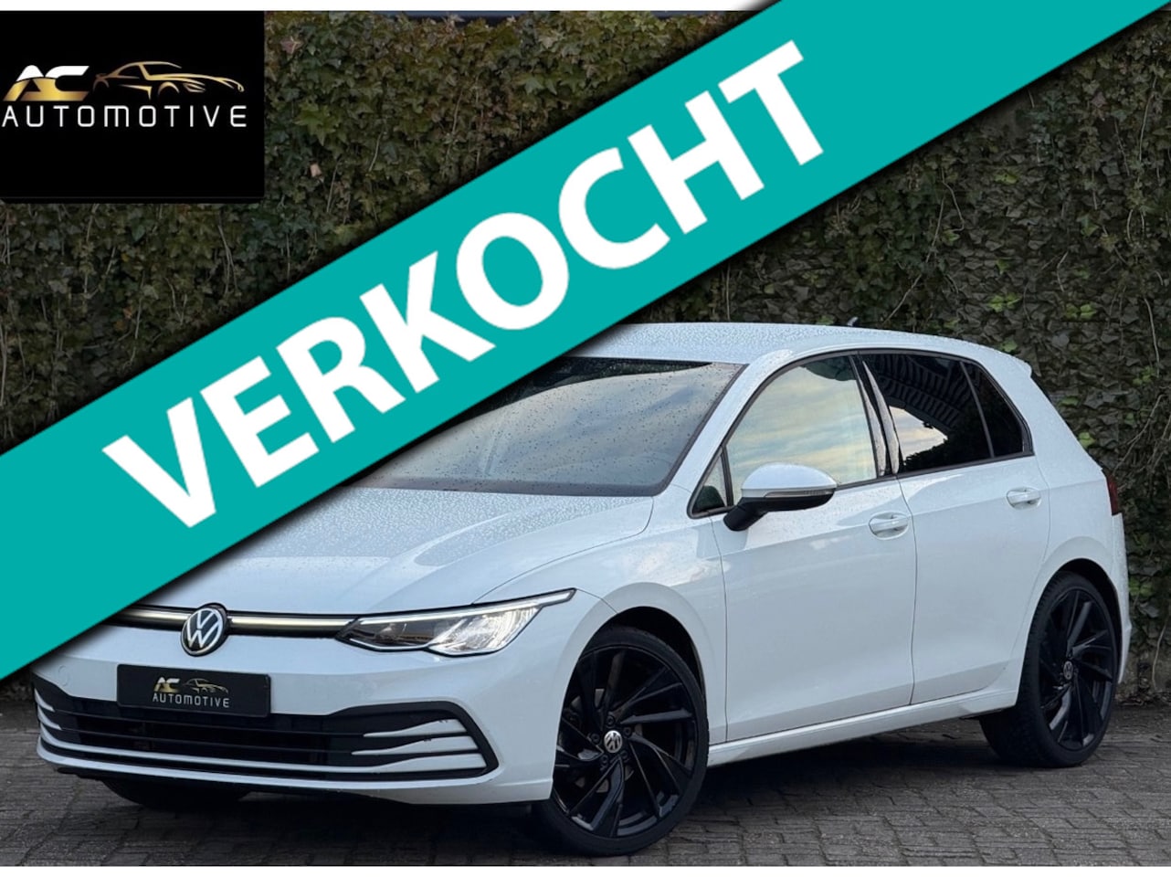 Volkswagen Golf - 2.0 TDI Style Automaat/Ambient/ACC - AutoWereld.nl