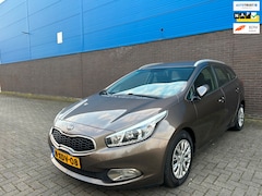 Kia Cee'd Sportswagon - 1.6 GDI 20th Anniversary | 1e eigenaar | OH Dealer | Cruise | Bluetooth | El. Inklapbare b
