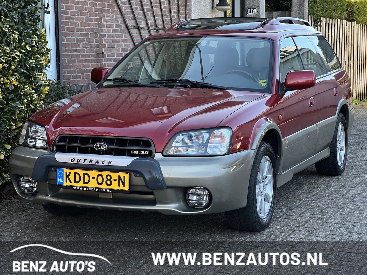 Subaru Legacy Outback - 3.0 Outback AWD H6 Youngtimer/Automaat/PanoDak - AutoWereld.nl
