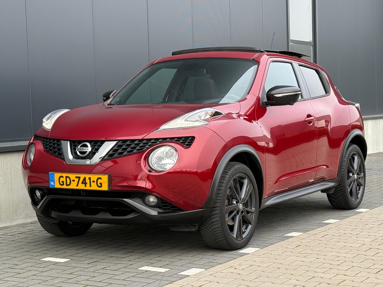 Nissan Juke - 1.2 DIG-T S/S Tekna Vol opties Pano Trekhaak - AutoWereld.nl