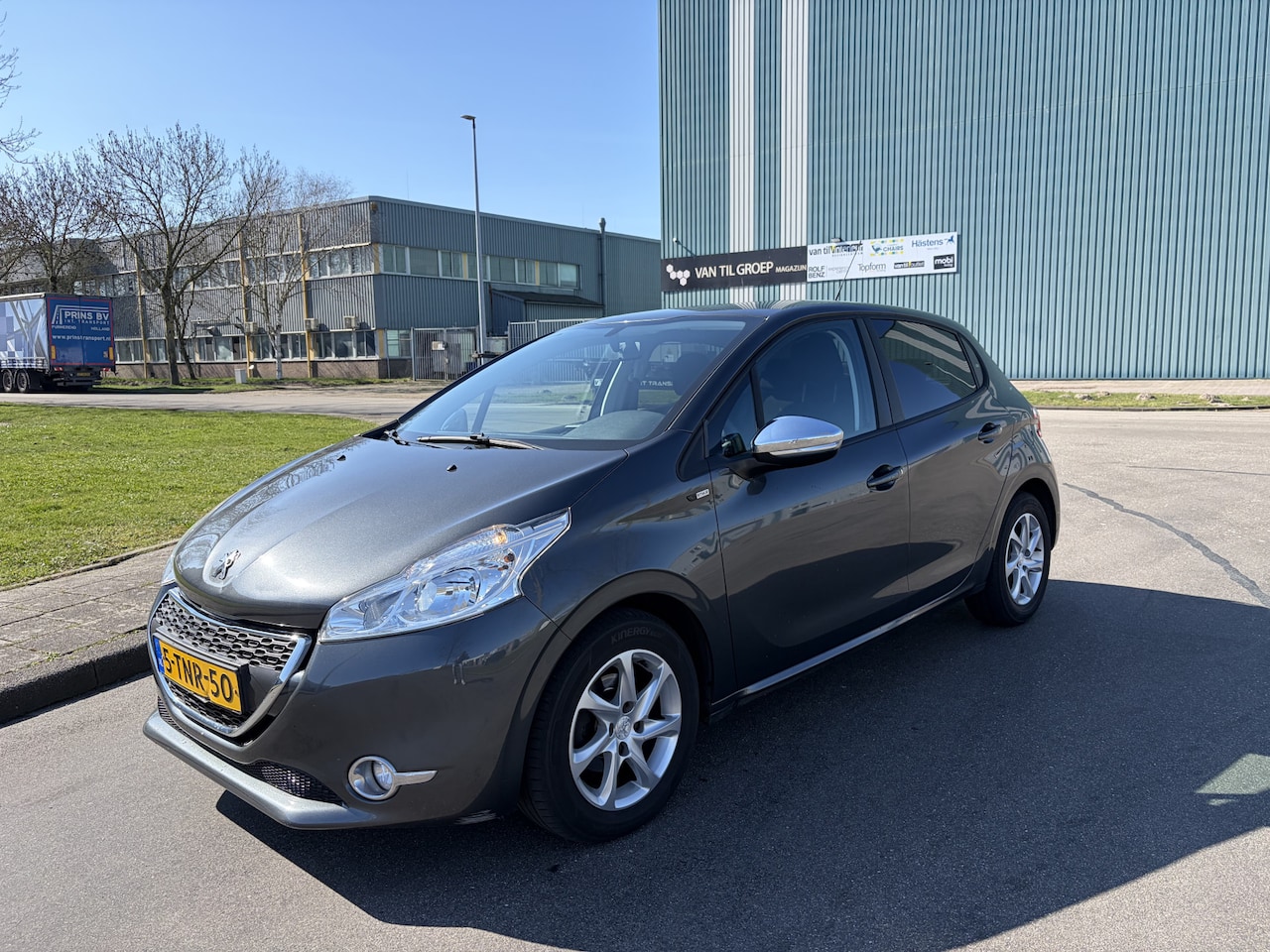 Peugeot 208 - 1.2 VTi Style 5-Deurs 82 PK. Mooie en zuinige auto van de eerste eigenaar !!! Distributier - AutoWereld.nl