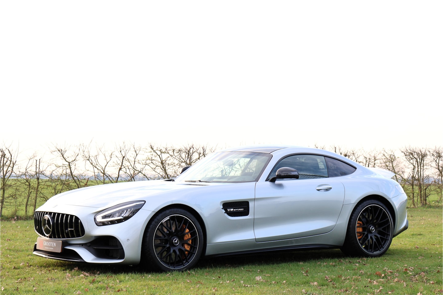 Mercedes-Benz AMG GT - 4.0 Premium - Panorama - Keramisch - 3.200 km !! - AutoWereld.nl