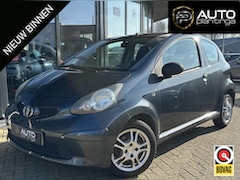 Toyota Aygo - 1.0-12V | Airco | Lichtmetalen Velgen | 2 Sleutels | APK tot 17-12-2026 |