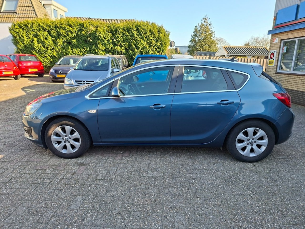 Opel Astra - 1.4 Turbo Business RADIO-CD/CLIMATE/CRUISE/NAVI/ELEC.RAMEN V+A/PDC/TREKHAAK