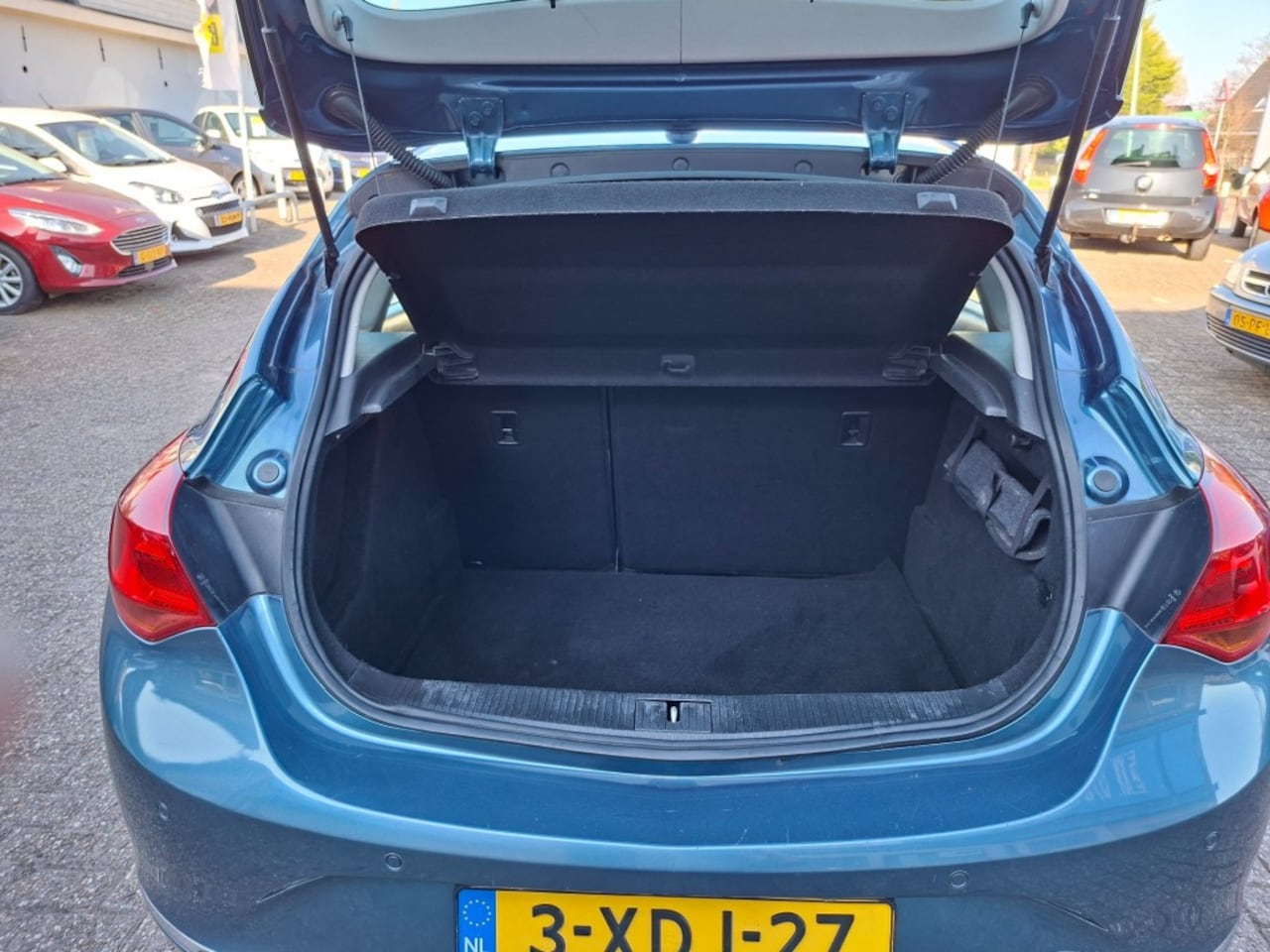 Opel Astra - 1.4 Turbo Business RADIO-CD/CLIMATE/CRUISE/NAVI/ELEC.RAMEN V+A/PDC/TREKHAAK