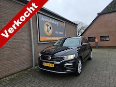 Volkswagen T-Roc - 1.5 TSI Style Business