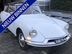 Citroën ID - 19 * Bouwjaar 1958 * First Serie * Systeem (LHM)