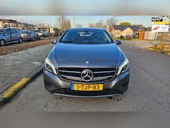 Mercedes-Benz A-klasse - 180 AMG PAKKET | AUTOMAAT | NAP