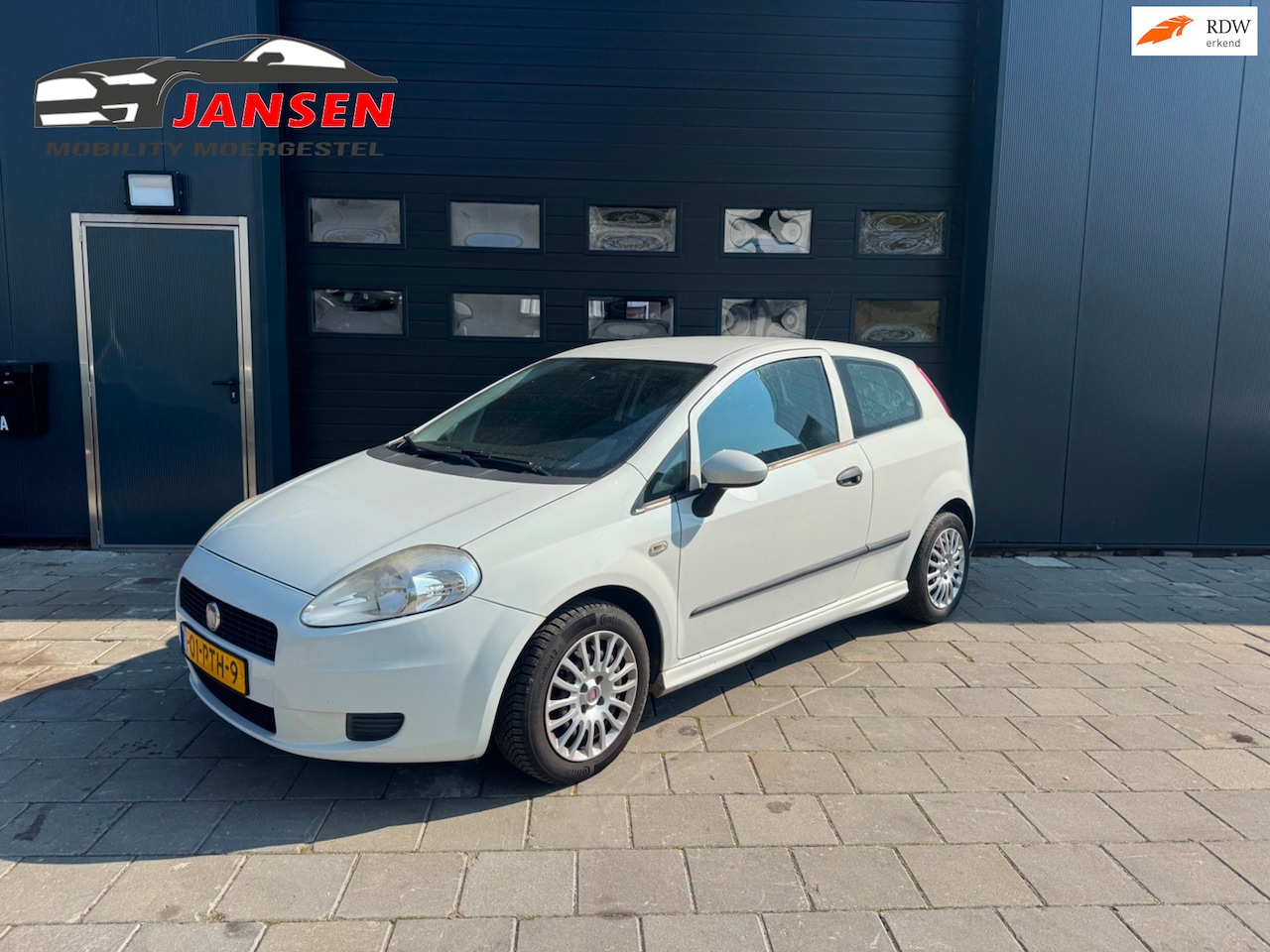 Fiat Grande Punto - 1.3 M-Jet Actual | EXPORT/HANDEL | Airco | Trekhaak | APK 1-2027 | - AutoWereld.nl
