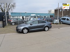 Volkswagen Jetta - 1.4 TSI Hybrid Comfortline