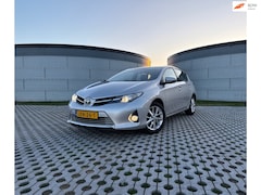 Toyota Auris Touring Sports - 1.6 Aspiration | Park. camera | PDC | 5DRS