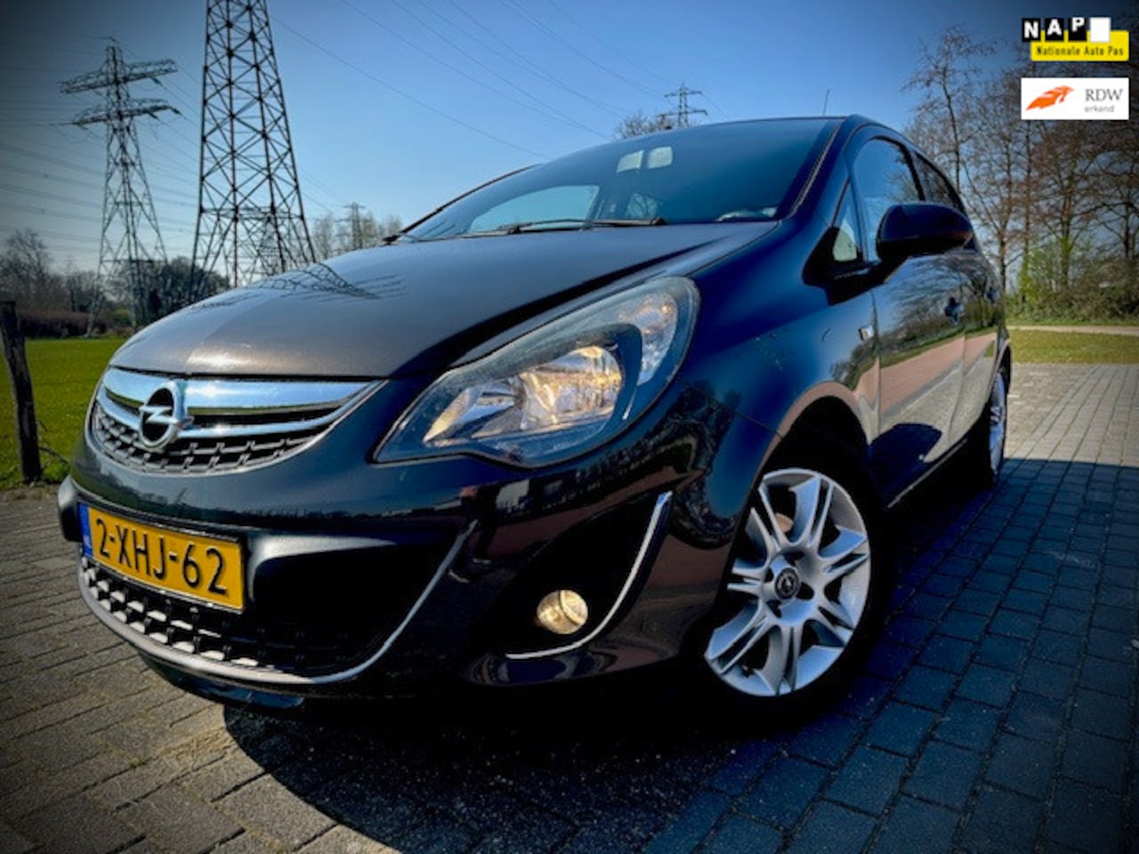 Opel Corsa - 1.2-16V BlitZ 1.2-16V BlitZ, NAVI, CLIMATRONIC, LAGE KM, NAP, 16 INCH, APK - AutoWereld.nl