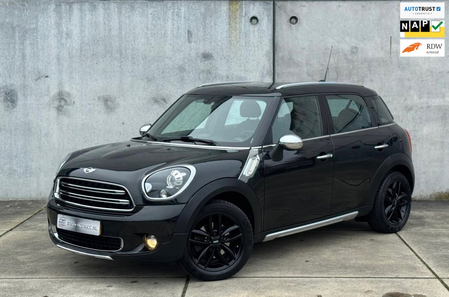 MINI Countryman - Mini 1.6 ONE KNOCKOUT EDITION NAP NAVI BLACKPACK - AutoWereld.nl