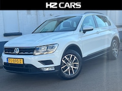 Volkswagen Tiguan - 1.4 TSI ACT Comfortline/Automaat/Trekhaak/Cruise/Airco/LaneAssist/PDC