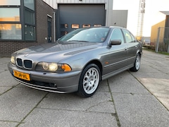 BMW 5-serie - 520i Edition automaat Navi Xenon Sedan