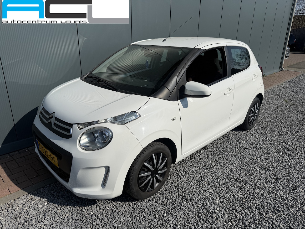 Citroën C1 - 1.0 VTi Feel 1.0 VTi Feel 5-drs - AutoWereld.nl