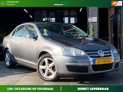Volkswagen Jetta - 1.6FSI Comfortline|Carplay|Cruise|Clima|NAP