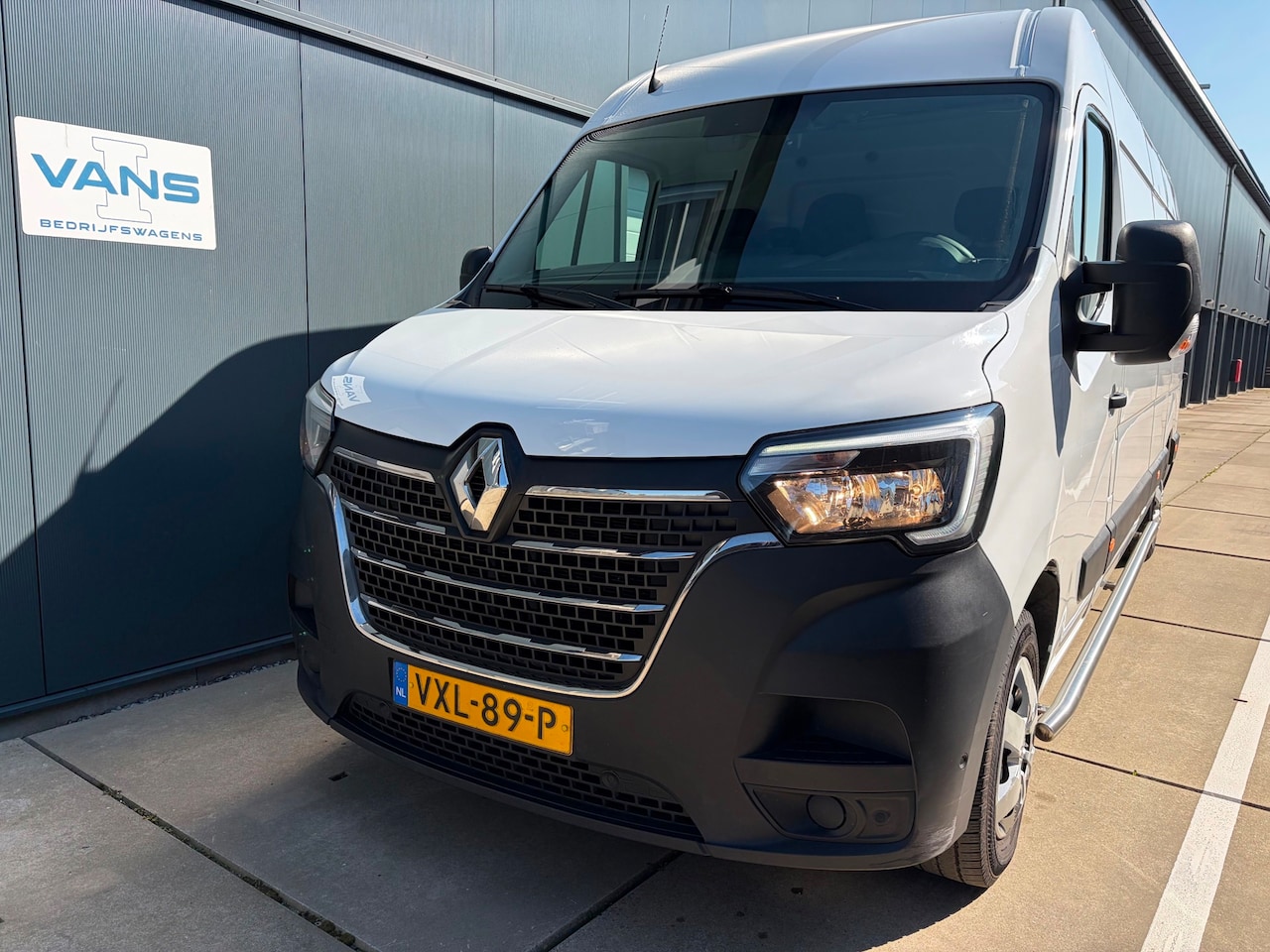 Renault Master - T35 2.3 dCi 150 L3H2 Energy Work Edition T35 2.3 dCi 150 L3H2 Energy Work Edition - AutoWereld.nl