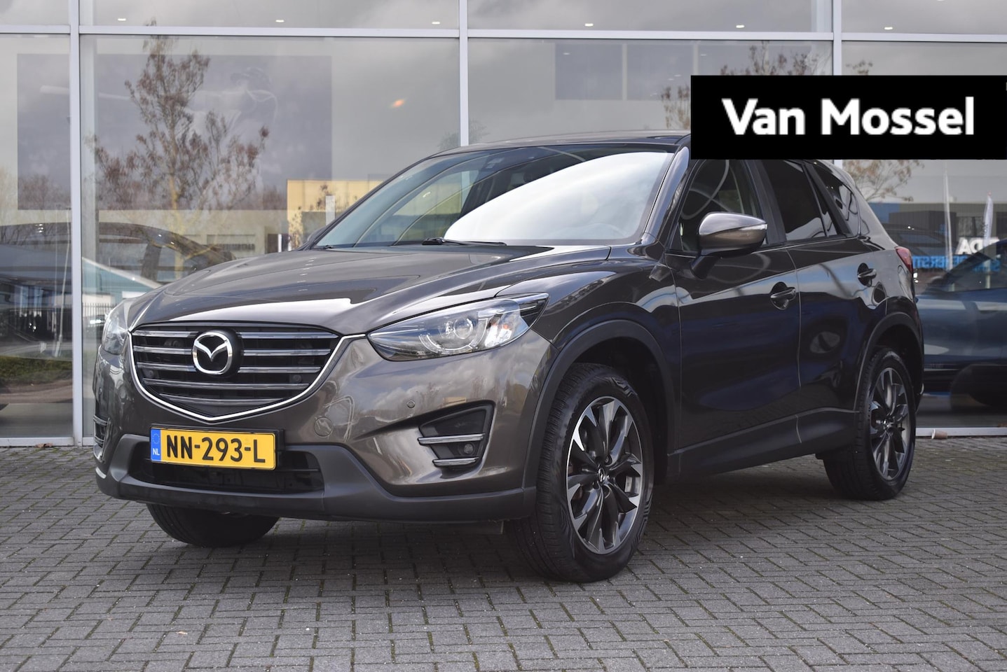 Mazda CX-5 - 2.0 SkyActiv-G 165 GT-M Line 2WD | Trekhaak | Climate Control | Cruise Control | Achteruit - AutoWereld.nl