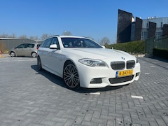 BMW 5-serie Touring - 520i Executive M-Sport - Digital cockpit – Apple carplay