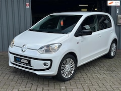Volkswagen Up! - 1.0 high Club up BlueMotion Airco | Stoelverwarming