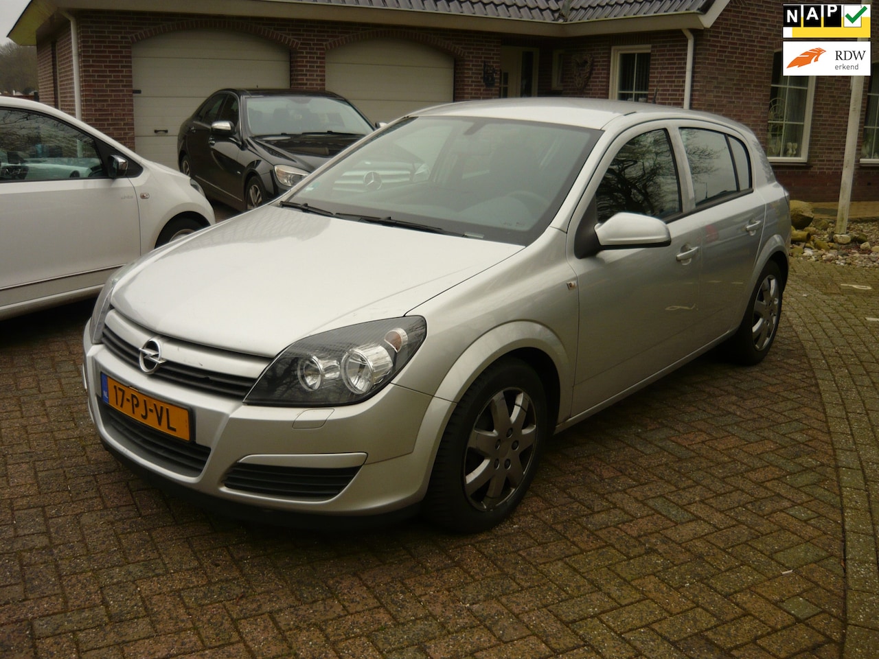 Opel Astra - 1.6 Enjoy 1.6 Enjoy - AutoWereld.nl