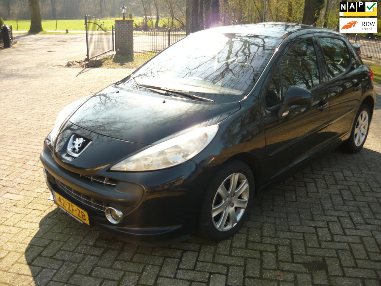Peugeot 207 - 1.6 VTi XS Pack 1.6 VTi XS Pack - AutoWereld.nl