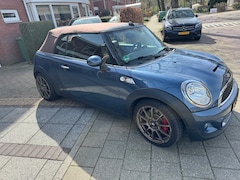 MINI Cabrio - 1.6 John Cooper Works Chili