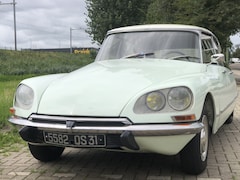 Citroën DS - Pallas Hydr. Not Restored Everywhere Original 79.971km Pallas