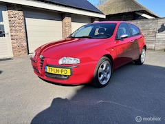 Alfa Romeo 147 - 1.6 T.Spark Veloce Distinctive