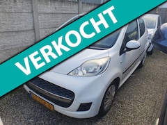 Peugeot 107 - 1.0-12V Millesim 200 Automaat Inruil Mogelijk