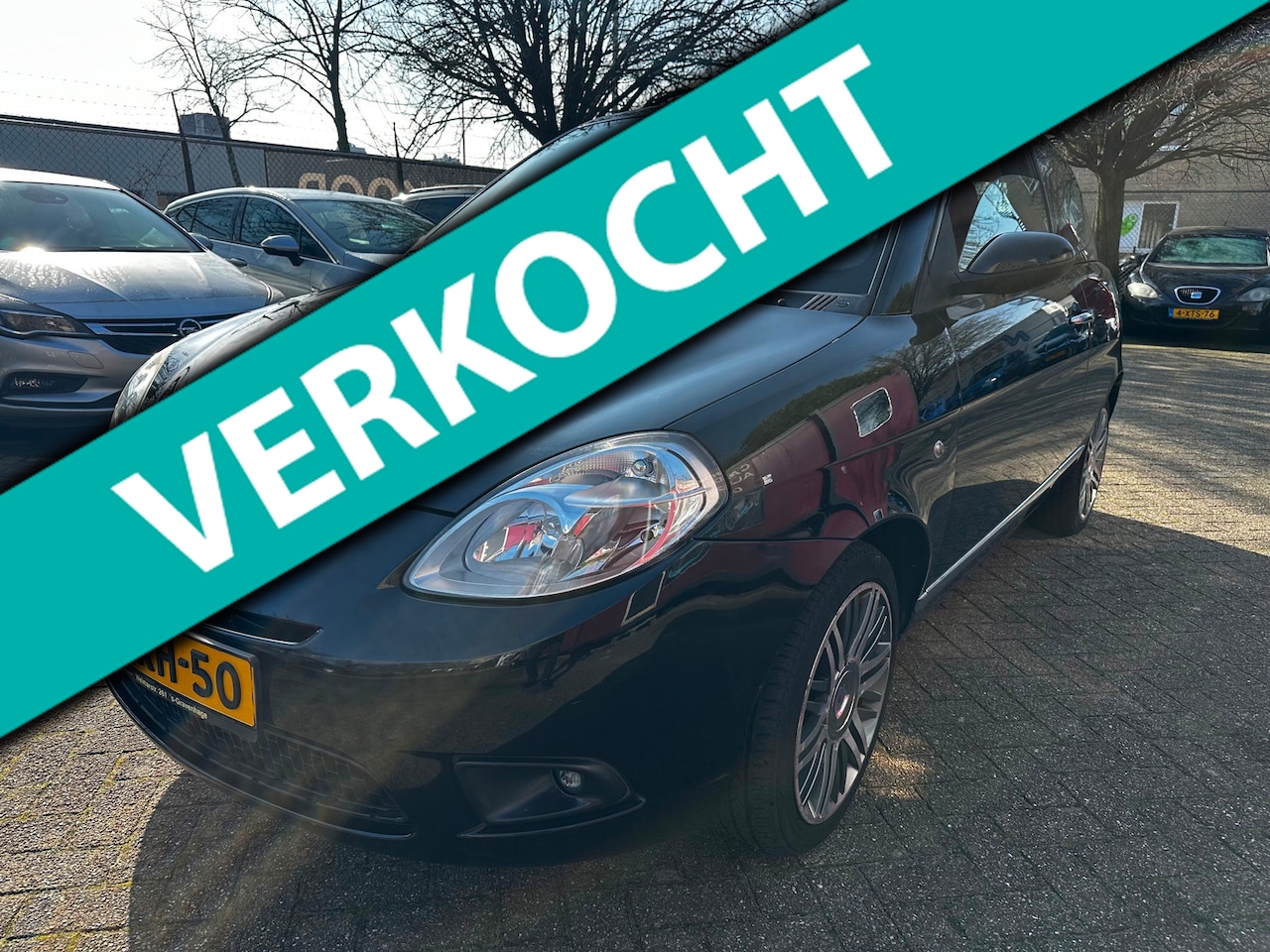 Lancia Y(psilon) - Ypsilon 1.4-16V Platino, Automaat,leer , opendak - AutoWereld.nl