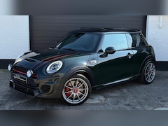 MINI John Cooper Works - 2.0 Chili JCW 2.0 Chili | Rebel Green | Pano | OZ 18” | Sportuitlaat | Dealer ond. | Uniek