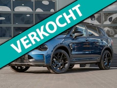 Lynk & Co 01 - 1.5 Black Edition Panoramadak|Camera|ACC|Stoelverwarming|Navi|Carplay