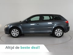 Audi A3 Sportback - 1.6 Attraction | Trekhaak | Cruise | Sportstoelen |