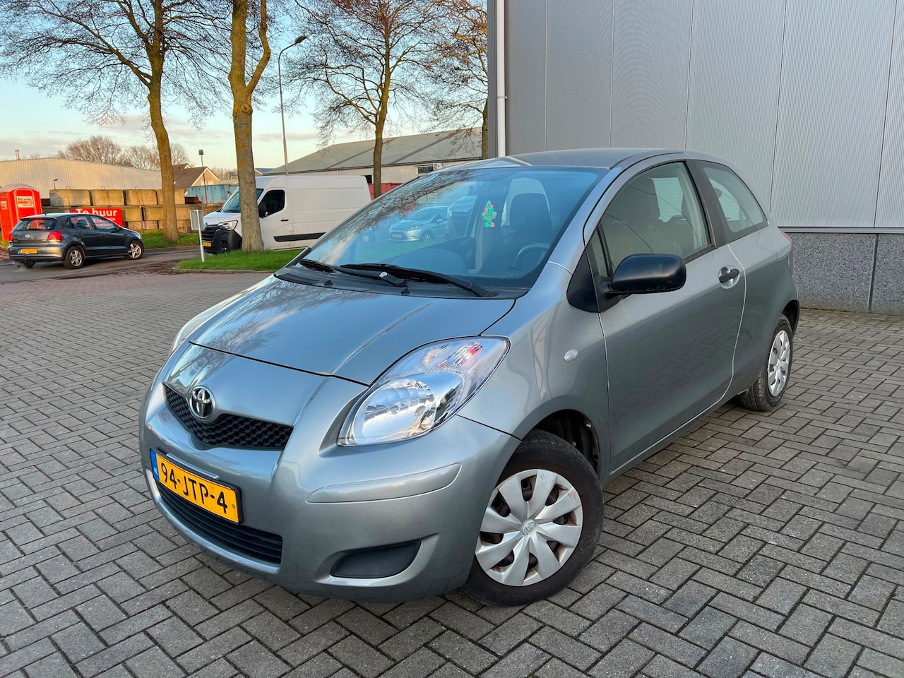 Toyota Yaris - 1.0 VVTi Acces Vol Jaar Apk - AutoWereld.nl