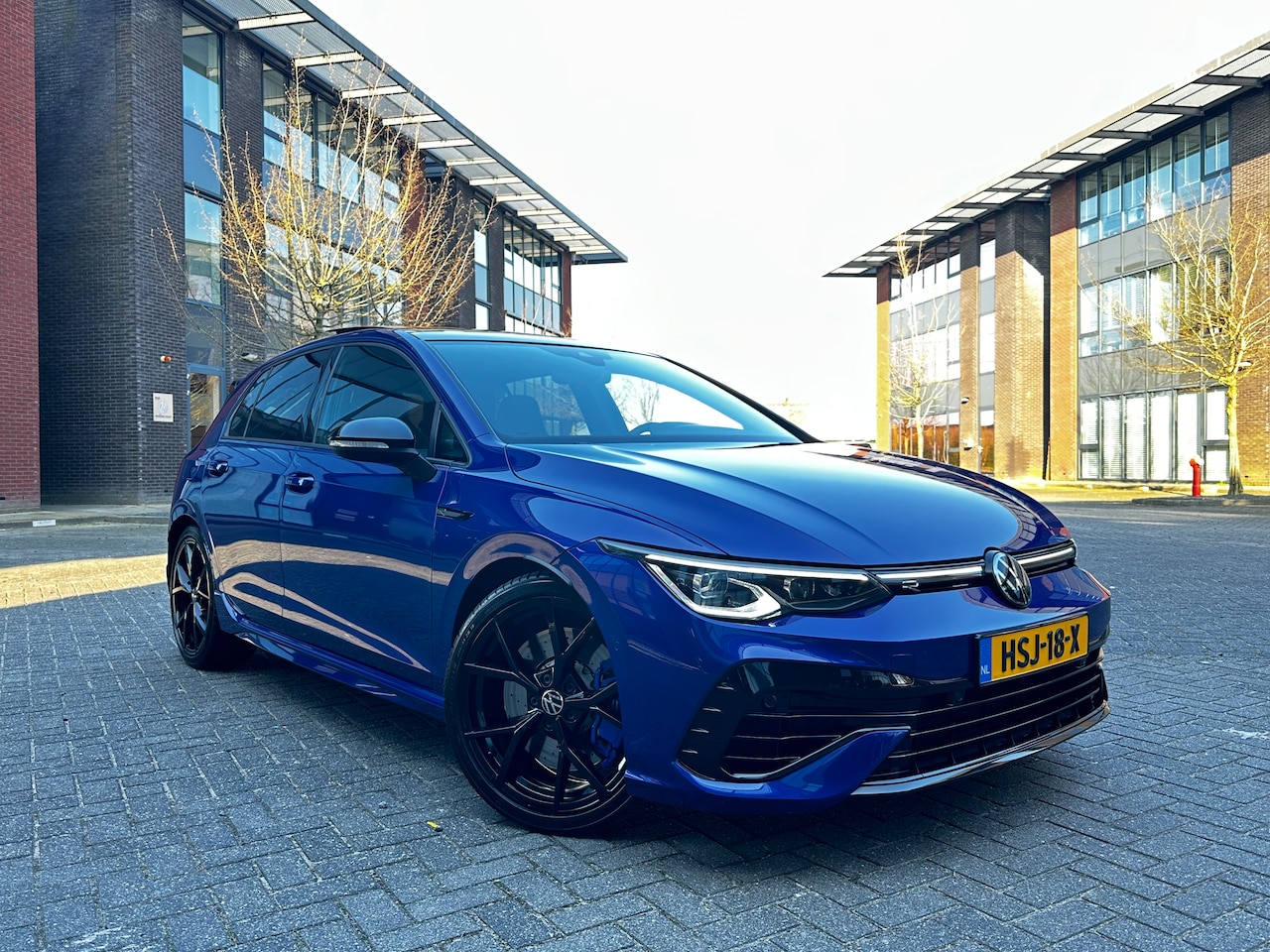 Volkswagen Golf - 2.0 TSI 4Motion R - AutoWereld.nl