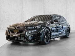 BMW 5-serie Touring - M5 * M-DRIVER PACK (305 km/h), M-REMMEN, PANO, TREKH, MERINO LEDER, 20/21 INCH LMV * 1e EI