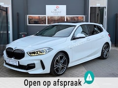 BMW 1-serie - 118i M Sport PANO|M SEAT| CARPLAY |SFEER |LED