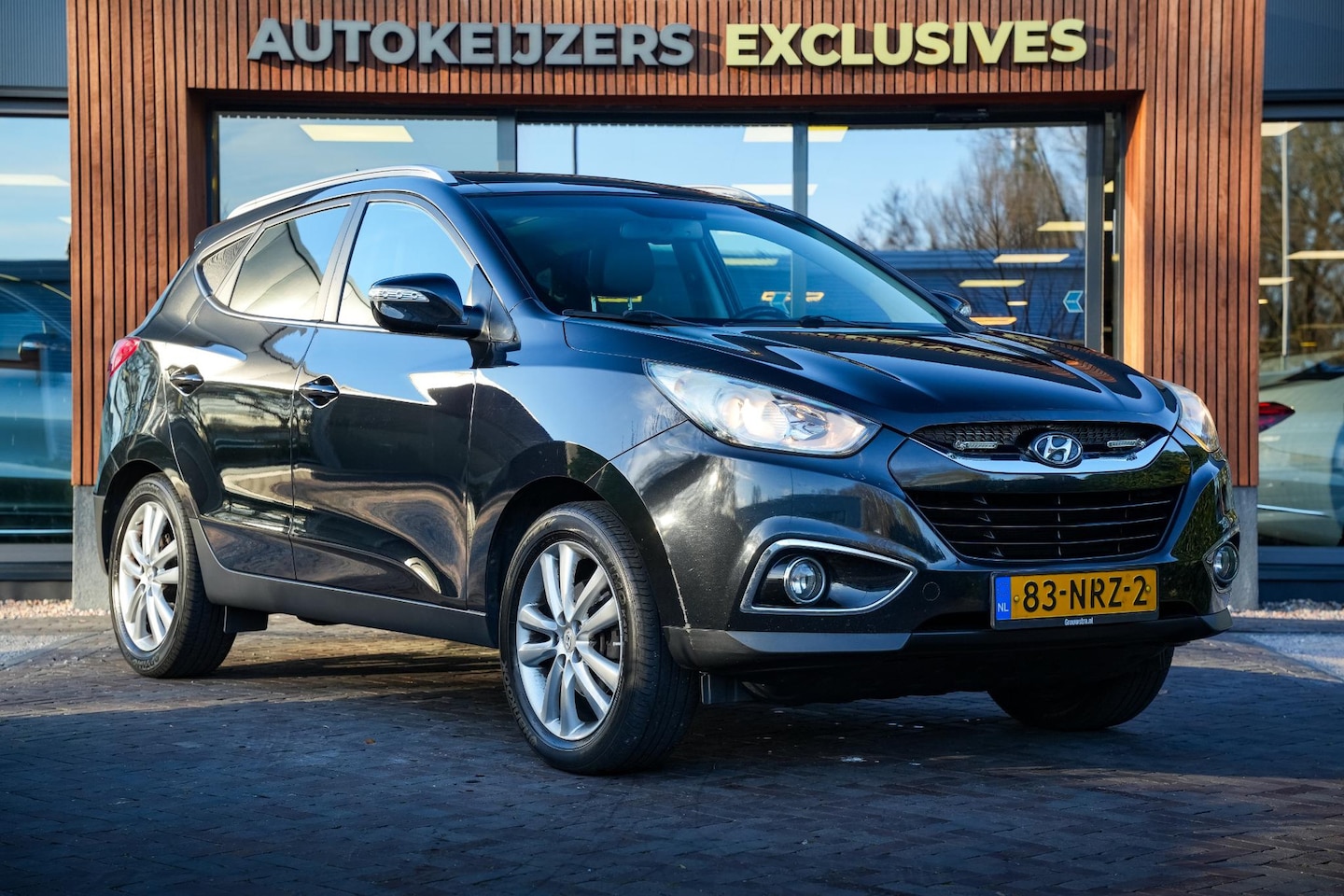 Hyundai ix35 - 2.0i i-Catcher Panodak Keyless Camera Cruise Navigatie Stoelverw. Half Leer - AutoWereld.nl