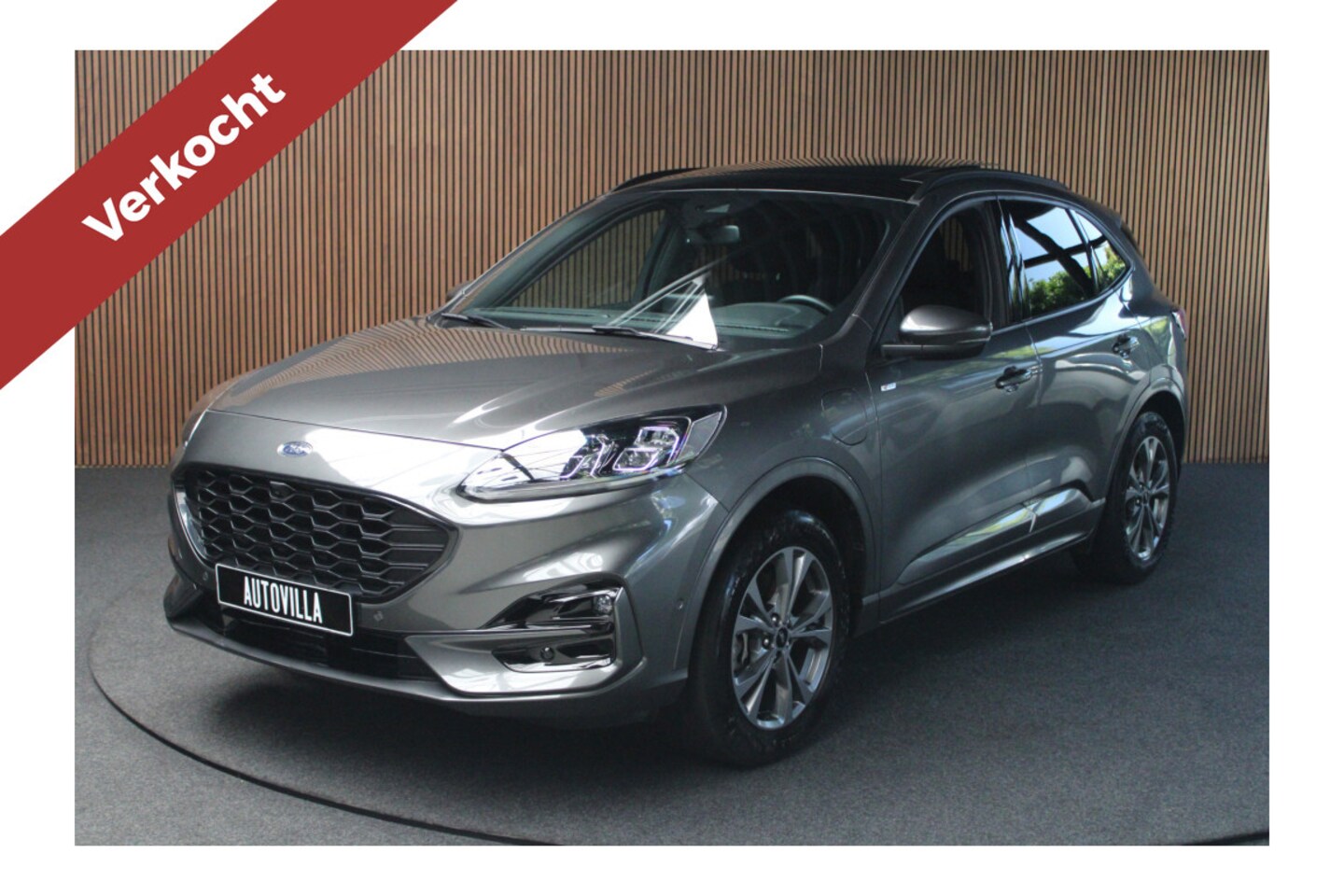 Ford Kuga - 2.5 PHEV ST-Line X Panodak Leder Navi 360 ACC PDC Stuurverwarming Stoelverwarming voor & a - AutoWereld.nl