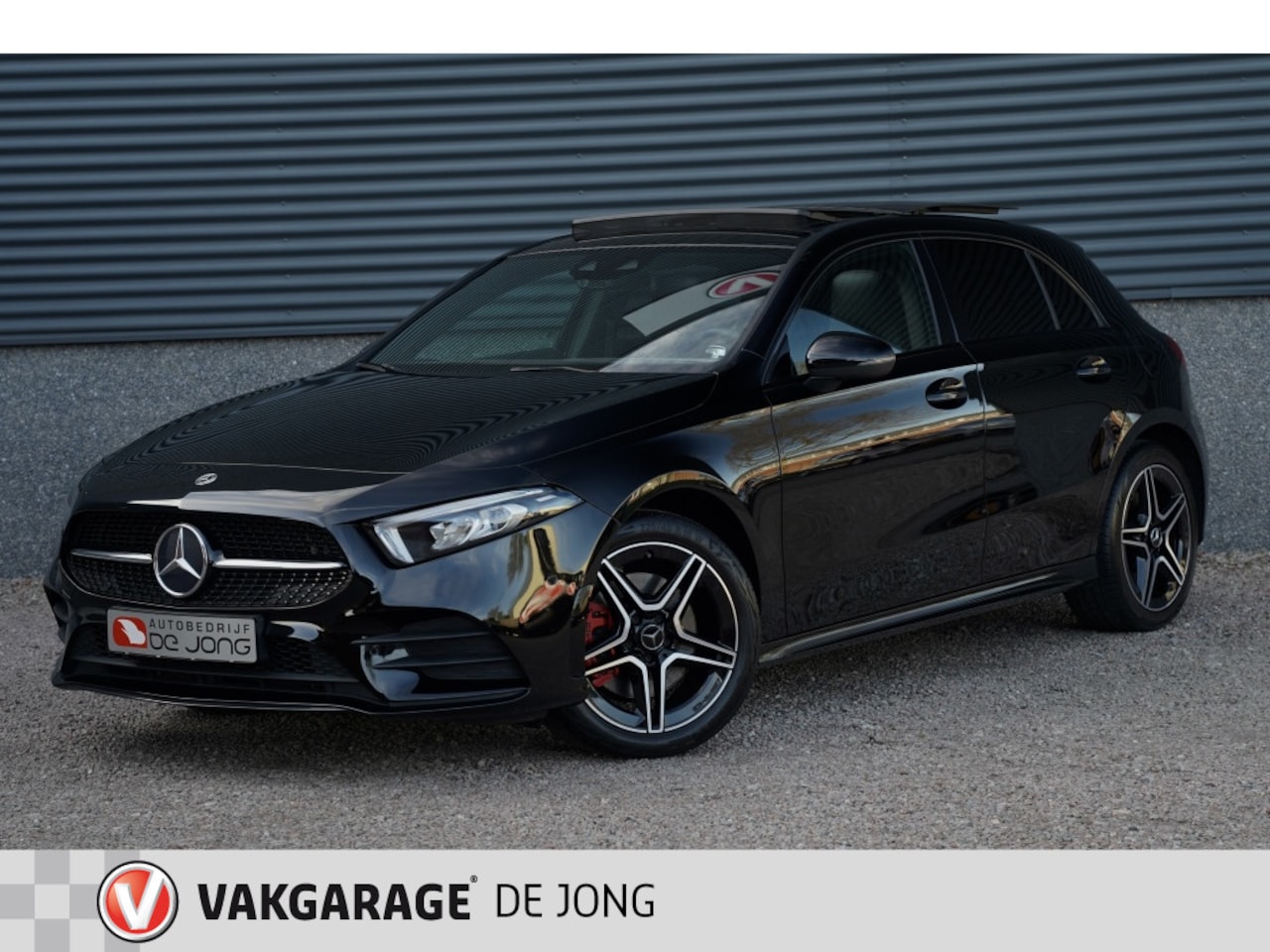 Mercedes-Benz A-klasse - 250e AMG | Pano | Sfeerverl. | Widescreen | 18'Inch | Night-pakk - AutoWereld.nl