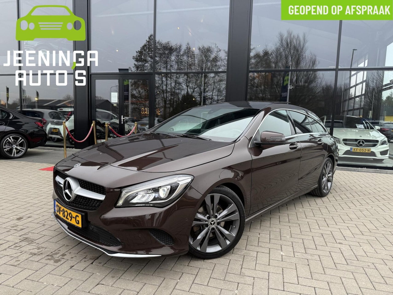 Mercedes-Benz CLA-klasse Shooting Brake - 180 Business Solution|Pano|ElekTrekhaak|Camera - AutoWereld.nl
