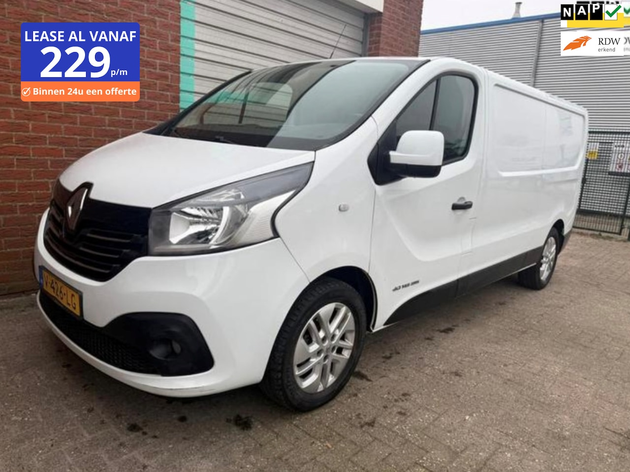 Renault Trafic - 1.6 dCi T29 L2H1 Formula Edition NAV.+ Clima Bj:2018 NAP! - AutoWereld.nl