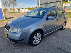 Skoda Fabia Combi - 1.4-16V Flash, 2e eigenaar, Apk, Nap, Inruil mogelijk