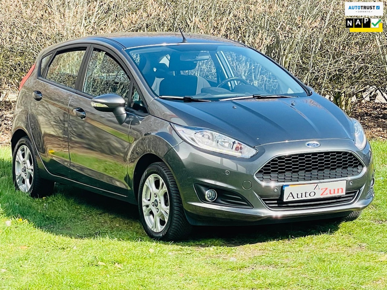 Ford Fiesta - 1.0 Style Ultimate/Airco/Navi/PDC/NL Auto - AutoWereld.nl