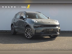 Lynk & Co 01 - 276PK Automaat Core / Adaptieve cruise control / Stoel - en stuurwielverarming / Parkeerse