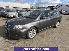 Toyota Avensis Wagon - 1.8 VVTi Luna