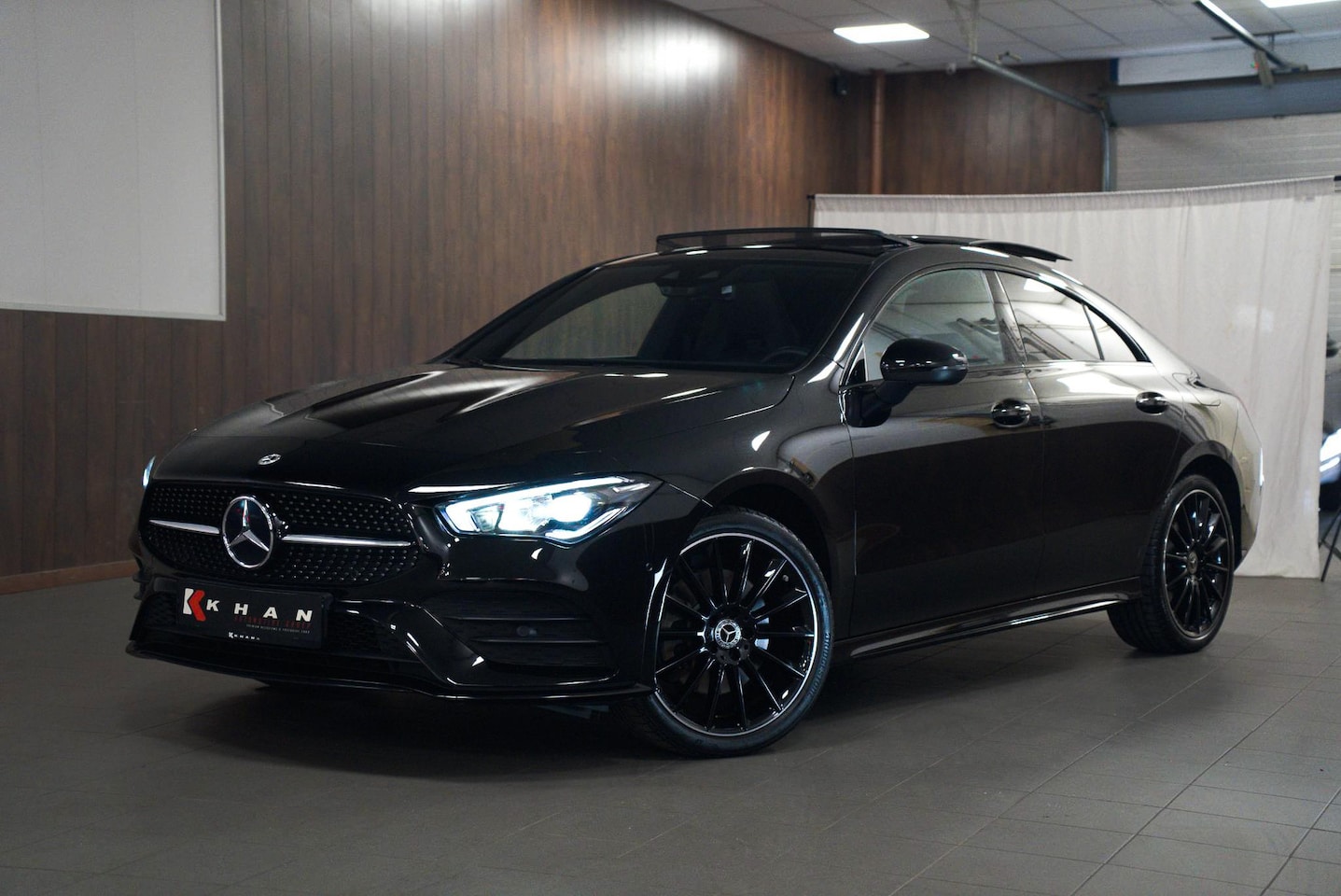 Mercedes-Benz CLA-Klasse - 250 e AMG-Line Pano|Memory|Elektr.Achterklep|Trekhaak - AutoWereld.nl